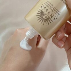 Sữa Chống Nắng Anessa Perfect UV Sunscreen Skincare Milk 20ml