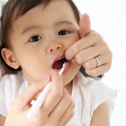 Kem Đánh Răng Pigeon Cho Bé Hương Nho 50g Kem Đánh Răng Pigeon Cho Bé Hương Nho 50g