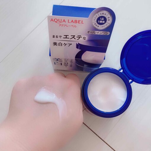 Kem dưỡng trắng da shiseido aqua label special gel cream white