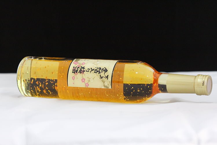 Rượu Mơ Vảy Vàng Kikkoman Rượu Mơ Vảy Vàng Kikkoman