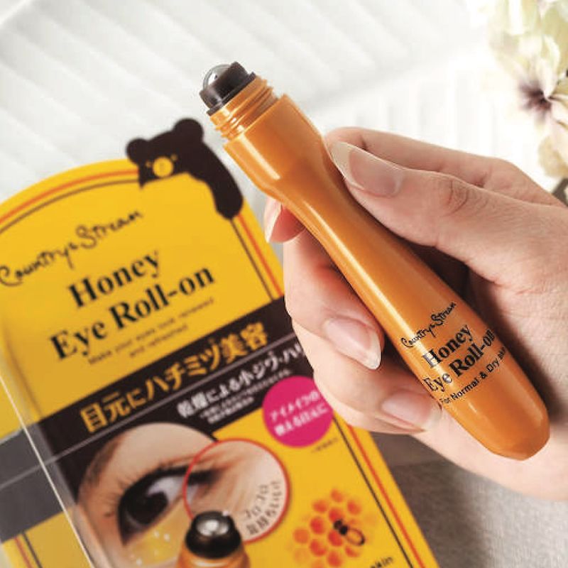 6a9ca6bb 20191230174404474 4 - Bút lăn massage và dưỡng mắt Honey Eye Roll On 15 ml